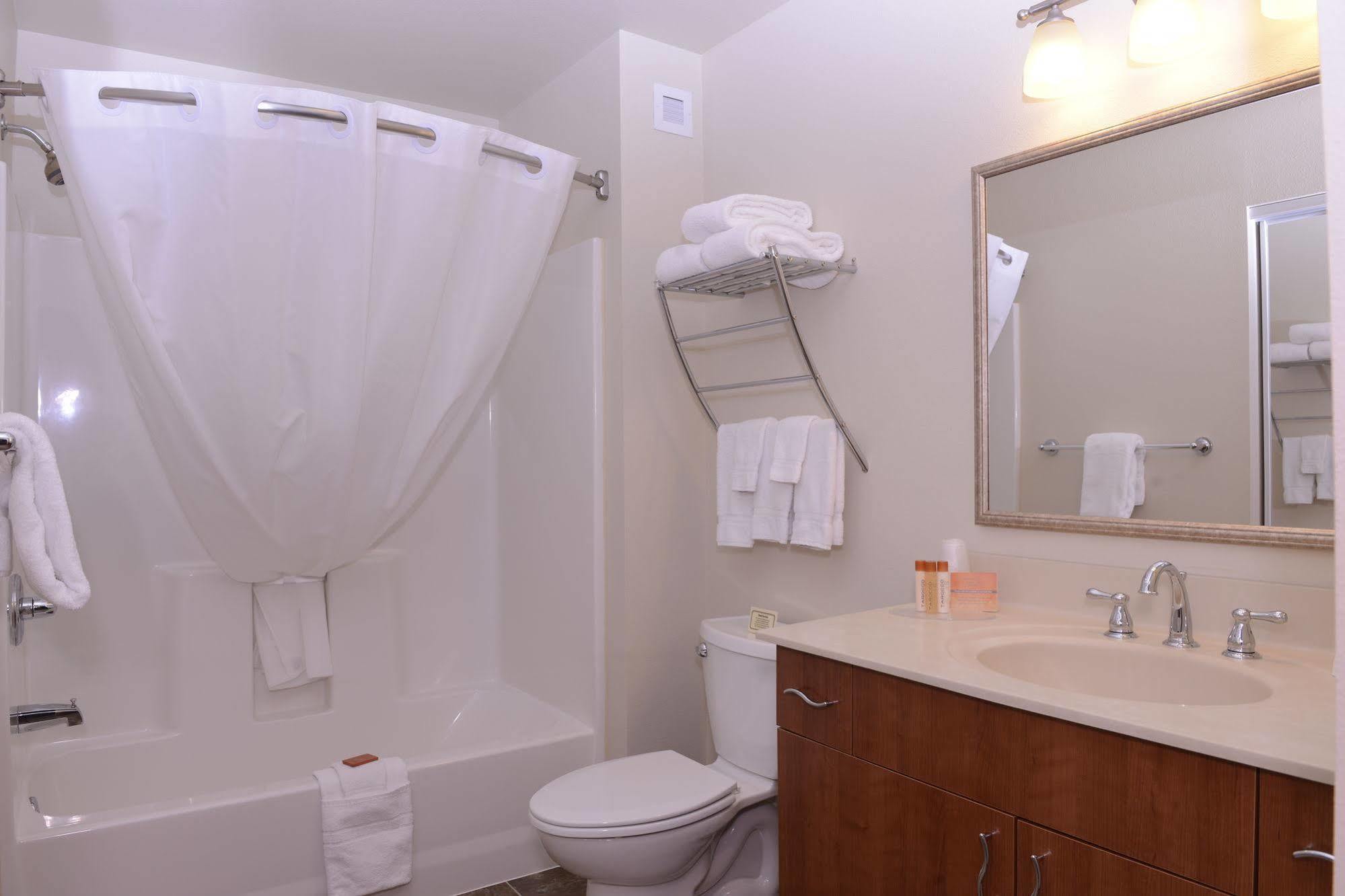 Aspen Suites Hotel Анкъридж Екстериор снимка